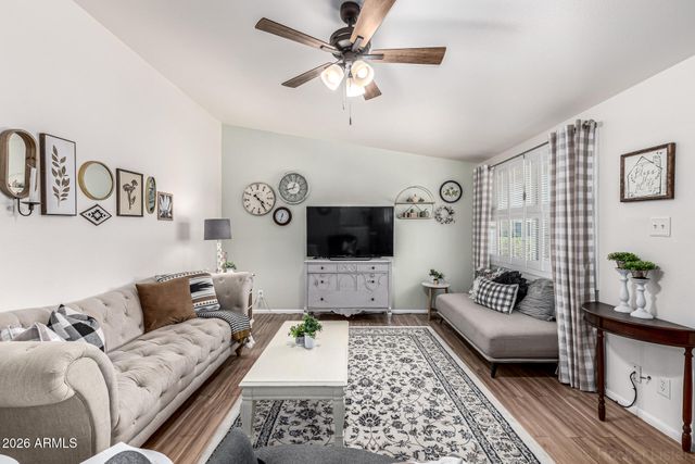 10362 W OAKMONT Drive, Sun City, AZ 85351