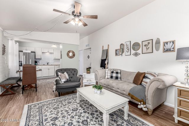 10362 W OAKMONT Drive, Sun City, AZ 85351