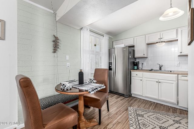 10362 W OAKMONT Drive, Sun City, AZ 85351