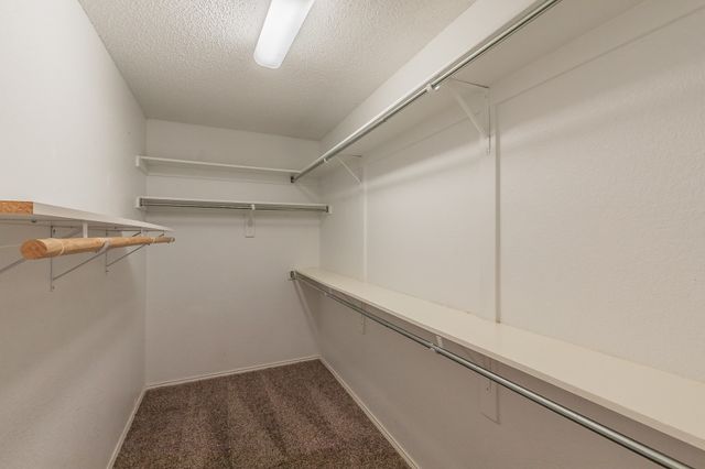 904 Parkhill Drive, Mansfield, TX 76063