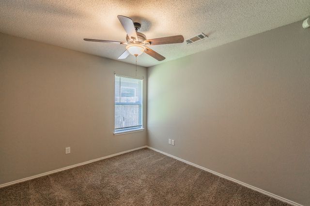 904 Parkhill Drive, Mansfield, TX 76063
