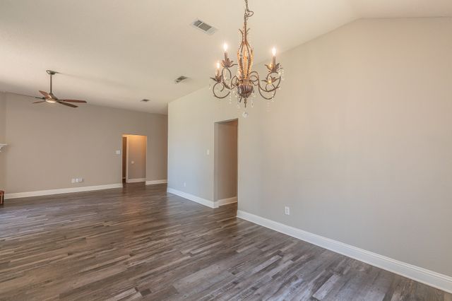 904 Parkhill Drive, Mansfield, TX 76063