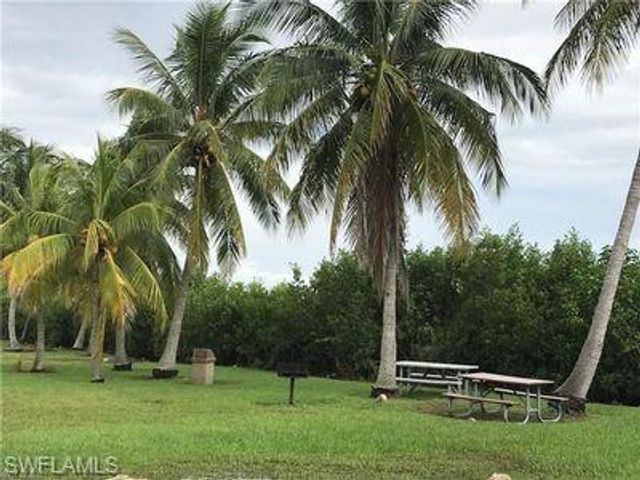 3775 Papaya ST, St. James City, FL 33956