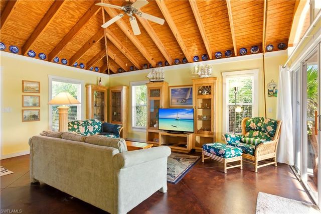 3775 Papaya ST, St. James City, FL 33956