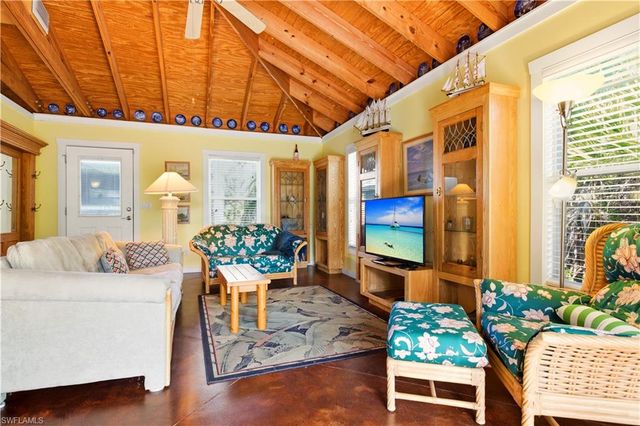 3775 Papaya ST, St. James City, FL 33956