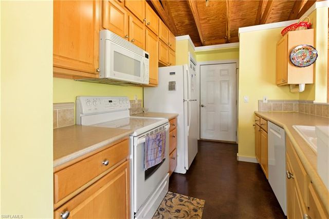 3775 Papaya ST, St. James City, FL 33956