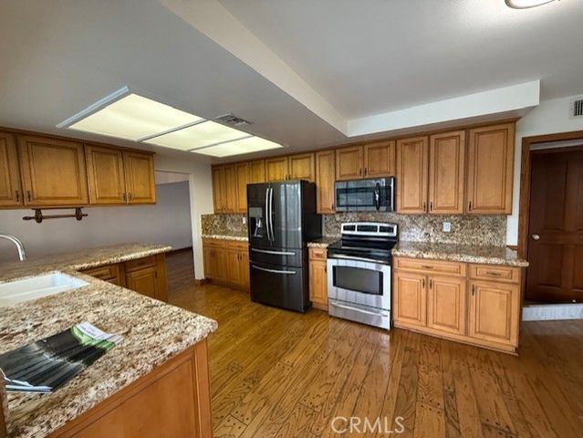 3003 Mesa Verde Drive, Burbank, CA 91504