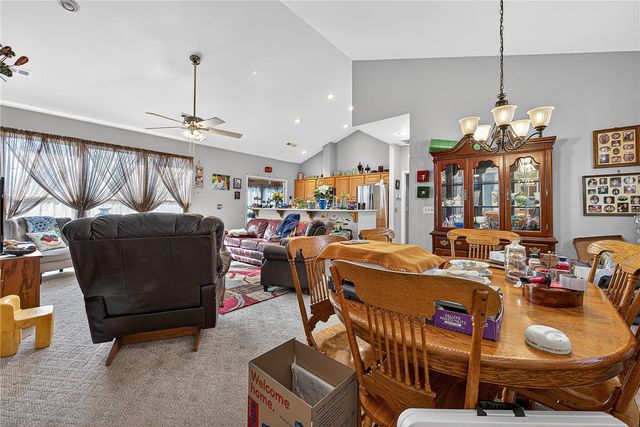 3 Eyemouth Drive, Bella Vista, AR 72715