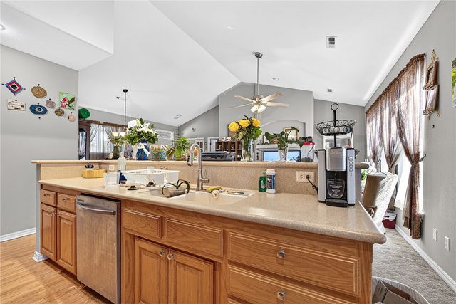 3 Eyemouth Drive, Bella Vista, AR 72715