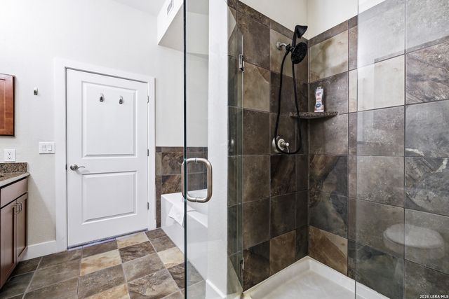 7342 Oak Manor Dr Apt 1308, San Antonio, TX 78229