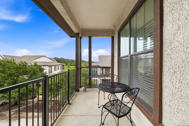 7342 Oak Manor Dr Apt 1308, San Antonio, TX 78229