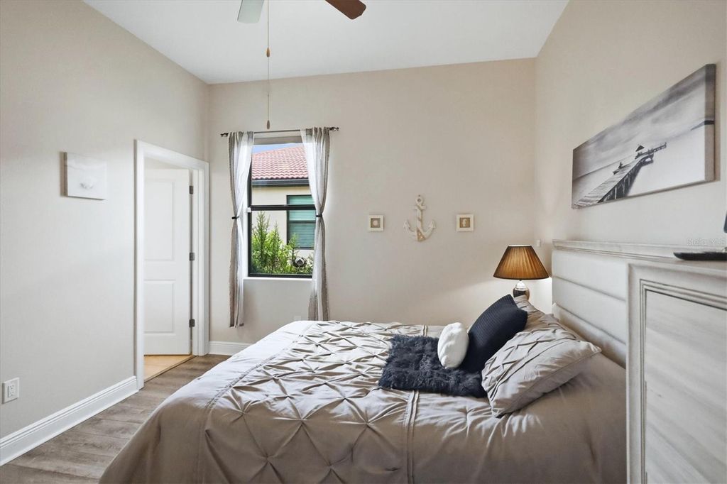 Image 26 of property listing at 10035 MARBELLA DRIVE, Bradenton, FL 34211
