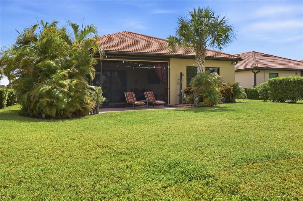 Image 35 of property listing at 10035 MARBELLA DRIVE, Bradenton, FL 34211