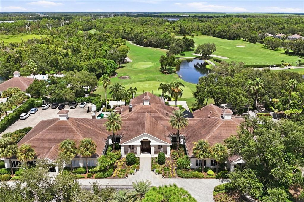 Image 42 of property listing at 10035 MARBELLA DRIVE, Bradenton, FL 34211