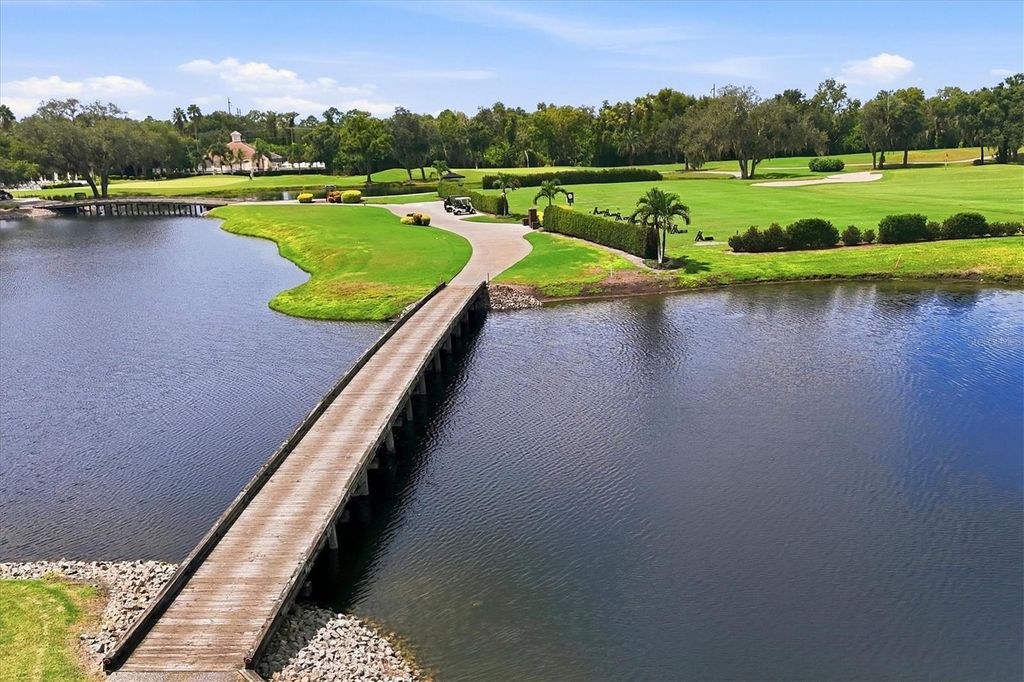Image 48 of property listing at 10035 MARBELLA DRIVE, Bradenton, FL 34211