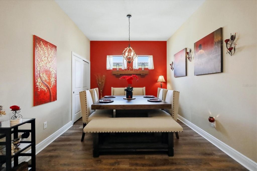 Image 9 of property listing at 10035 MARBELLA DRIVE, Bradenton, FL 34211