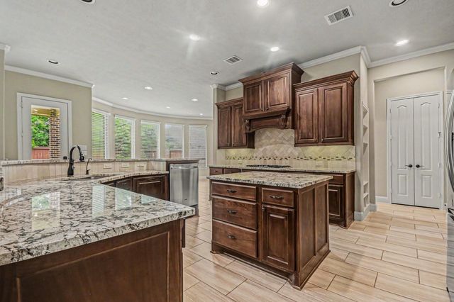 3310 Ralston Edge Lane, Houston, TX 77059