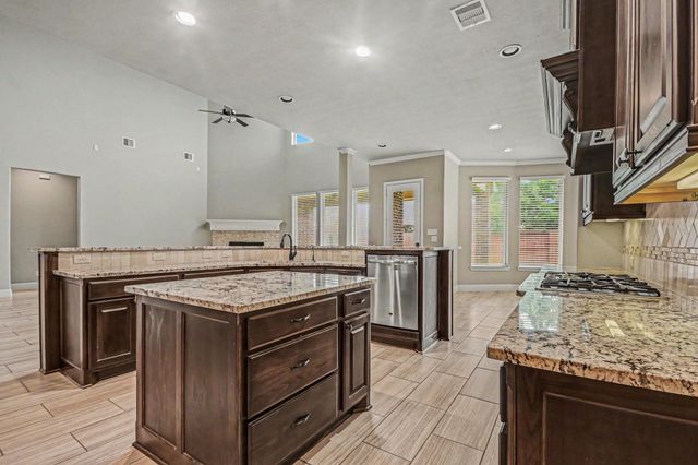 3310 Ralston Edge Lane, Houston, TX 77059