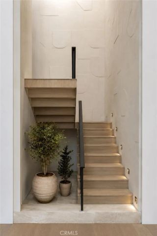 1507 Glyndon Avenue, Los Angeles, CA 90291