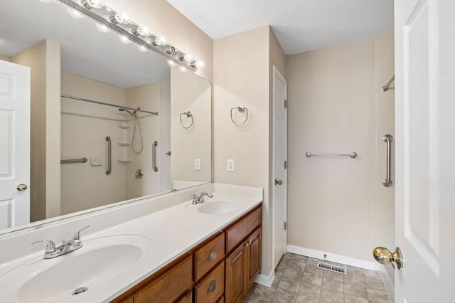 3106 Jeffrey Ct, Thompsons Station, TN 37179