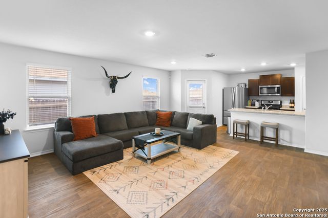 10031 Side Oats, San Antonio, TX 78254