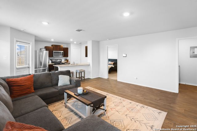 10031 Side Oats, San Antonio, TX 78254