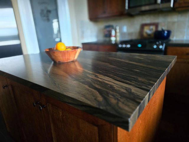 3388 Sudbury Rd, Cameron Park, CA 95682