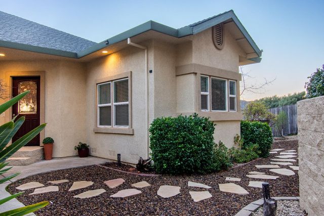 3388 Sudbury Rd, Cameron Park, CA 95682