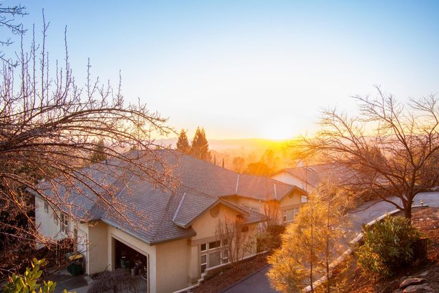 3388 Sudbury Rd, Cameron Park, CA 95682