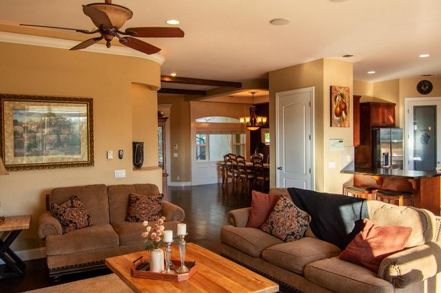 3388 Sudbury Rd, Cameron Park, CA 95682