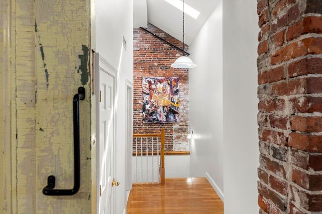 141 Washington St 3, Salem, MA 01970