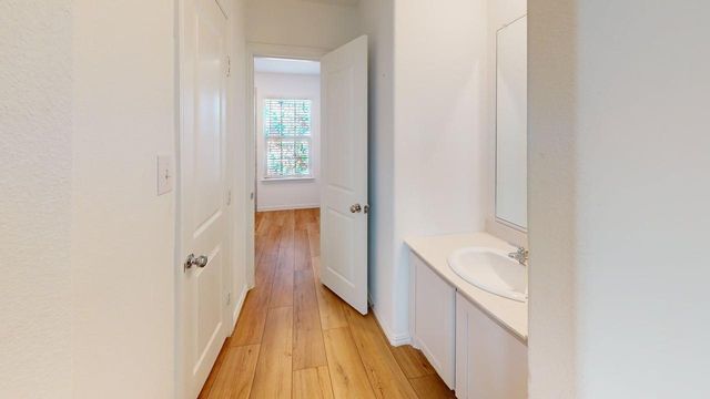 3750 Honey Daisy Drive, Crandall, TX 75114