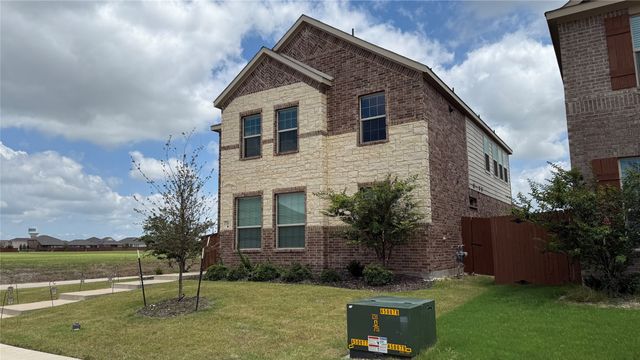 3750 Honey Daisy Drive, Crandall, TX 75114