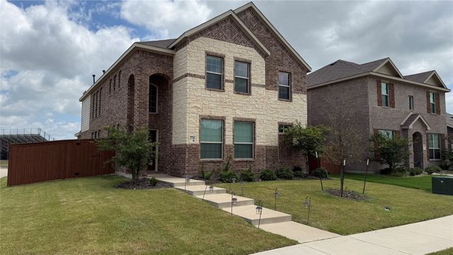 3750 Honey Daisy Drive, Crandall, TX 75114