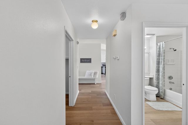 4 SAN ROGUE Ct, Sacramento, CA 95823