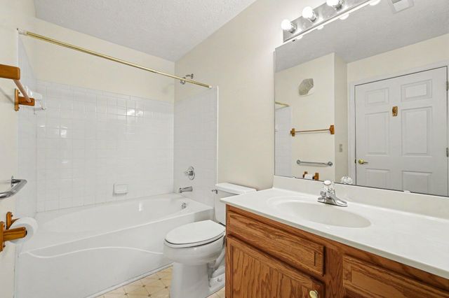 604 Fawn Run Drive, 13A, Cold Spring, KY 41076