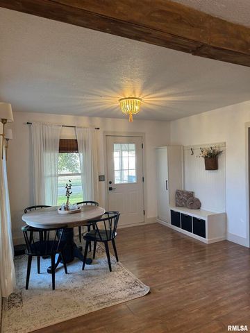 16379 N Sand Road, Fulton, IL 61252