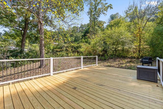 21 Bohr Drive, Chattanooga, TN 37415