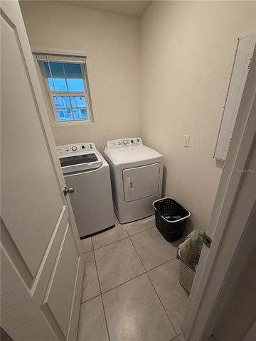 1360 BERRY LANE, Davenport, FL 33837
