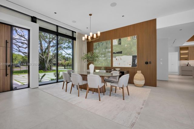 7901 SW 120th St, Pinecrest, FL 33156