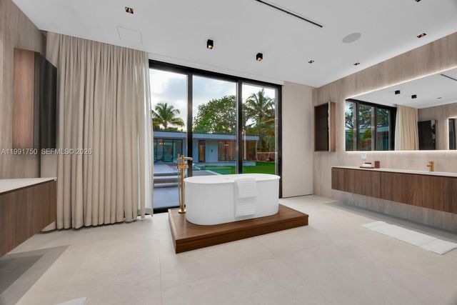 7901 SW 120th St, Pinecrest, FL 33156