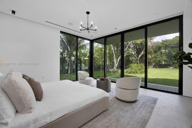 7901 SW 120th St, Pinecrest, FL 33156