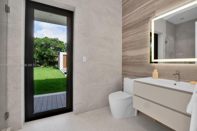 7901 SW 120th St, Pinecrest, FL 33156