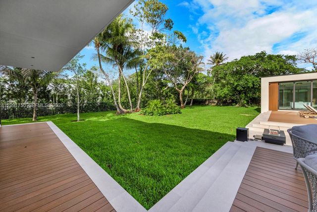 7901 SW 120th St, Pinecrest, FL 33156