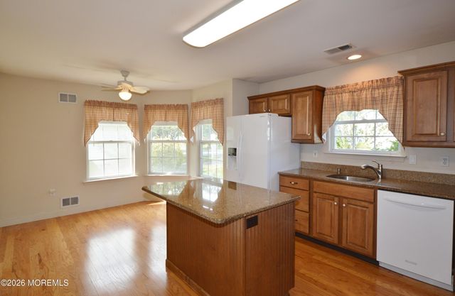 2748 Meadow Lake Drive, Toms River, NJ 08755