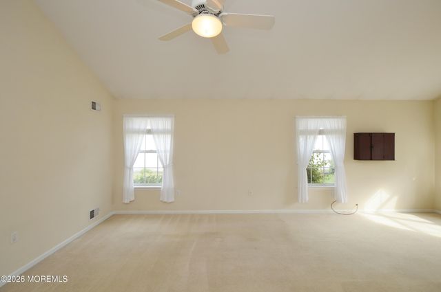 2748 Meadow Lake Drive, Toms River, NJ 08755