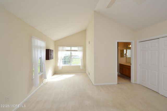 2748 Meadow Lake Drive, Toms River, NJ 08755