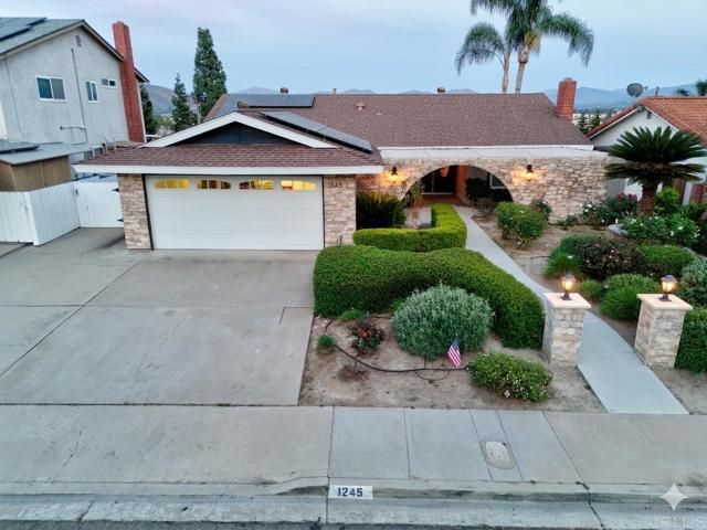 1245 Eastside Road, El Cajon, CA 92020