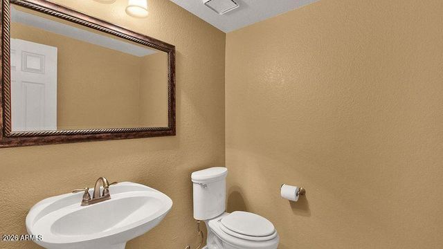 4670 W BINNER Drive, Chandler, AZ 85226