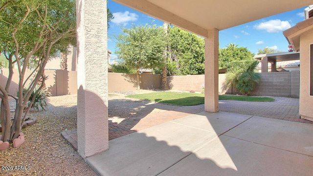 4670 W BINNER Drive, Chandler, AZ 85226